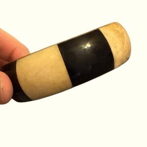 Women’s Black And White (Bone Color) Striped Chunky Bangle Bracelet. Super Cute!